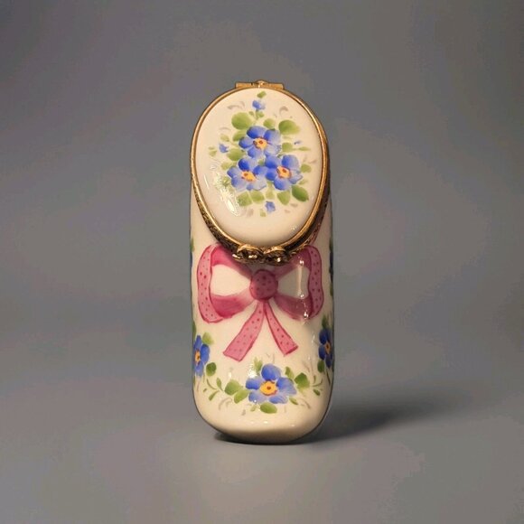 Limoges RM France Peint Main Porcelain Floral Shoe Hinged Trinket Box - Picture 7 of 7